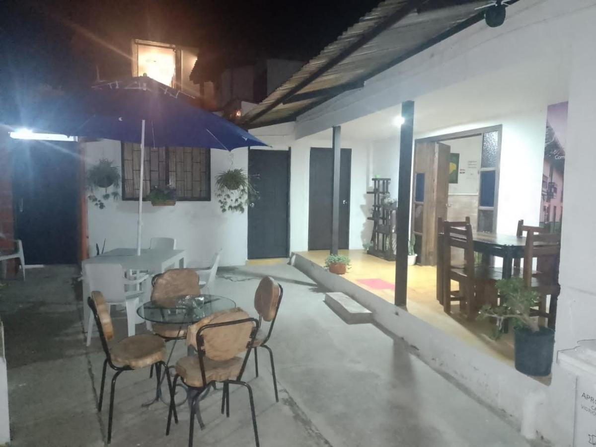 Hostal Villa Del Sol 살렌토 외부 사진