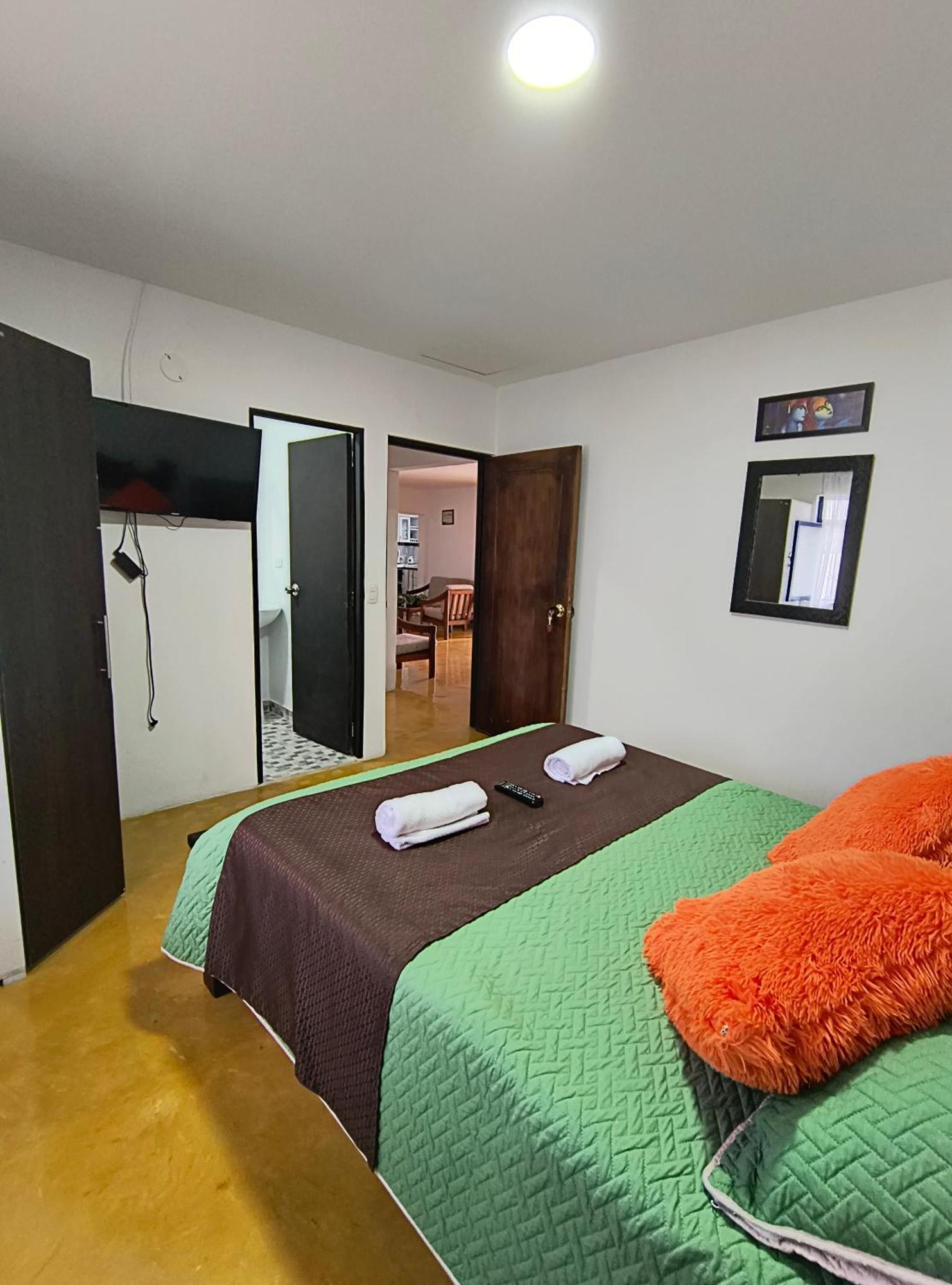 Hostal Villa Del Sol 살렌토 외부 사진