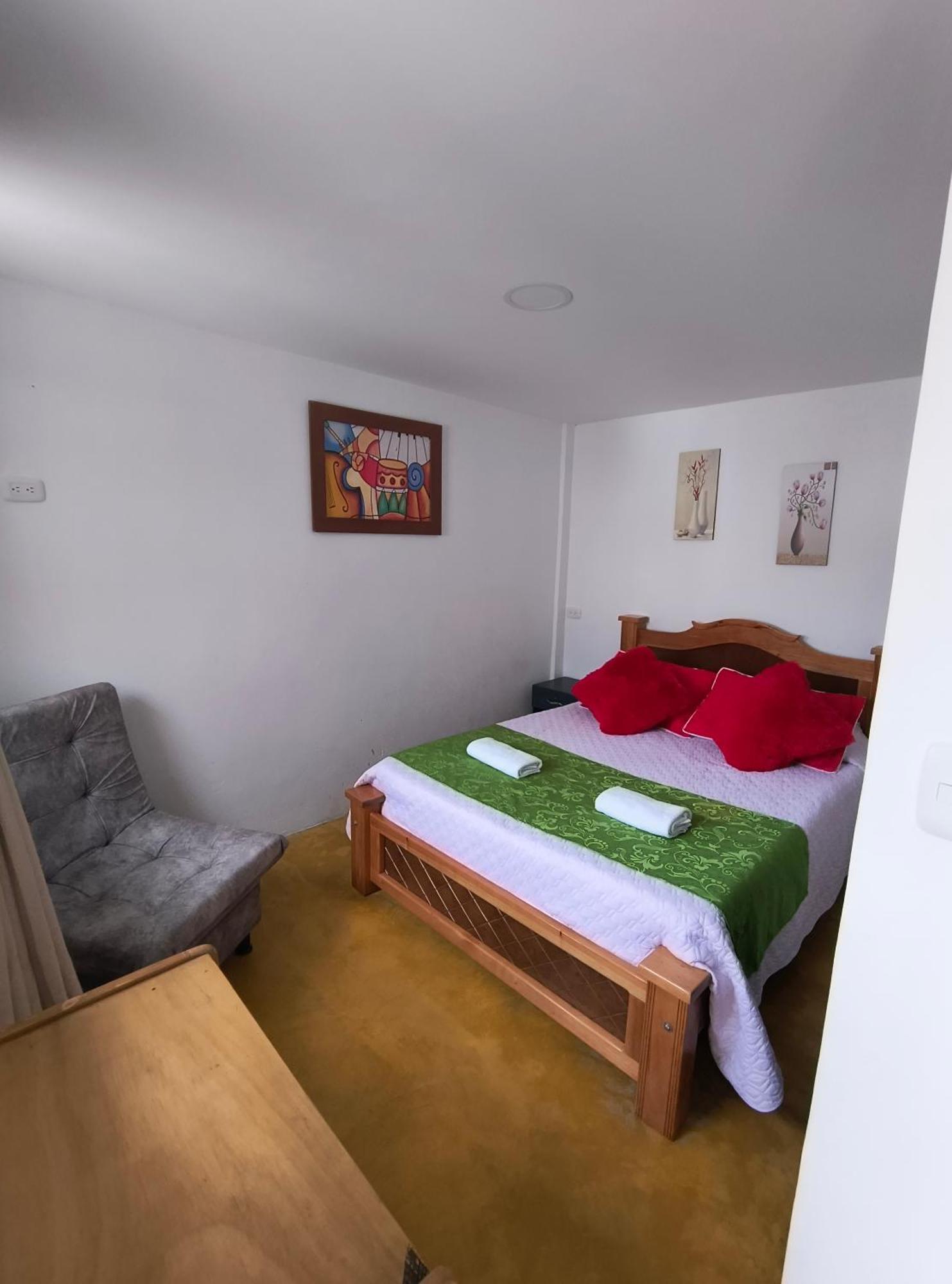 Hostal Villa Del Sol 살렌토 외부 사진