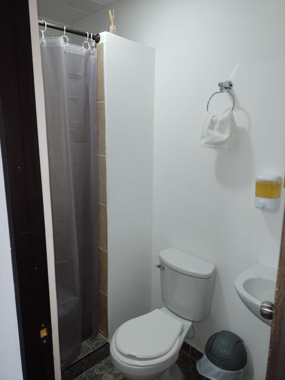 Hostal Villa Del Sol 살렌토 외부 사진