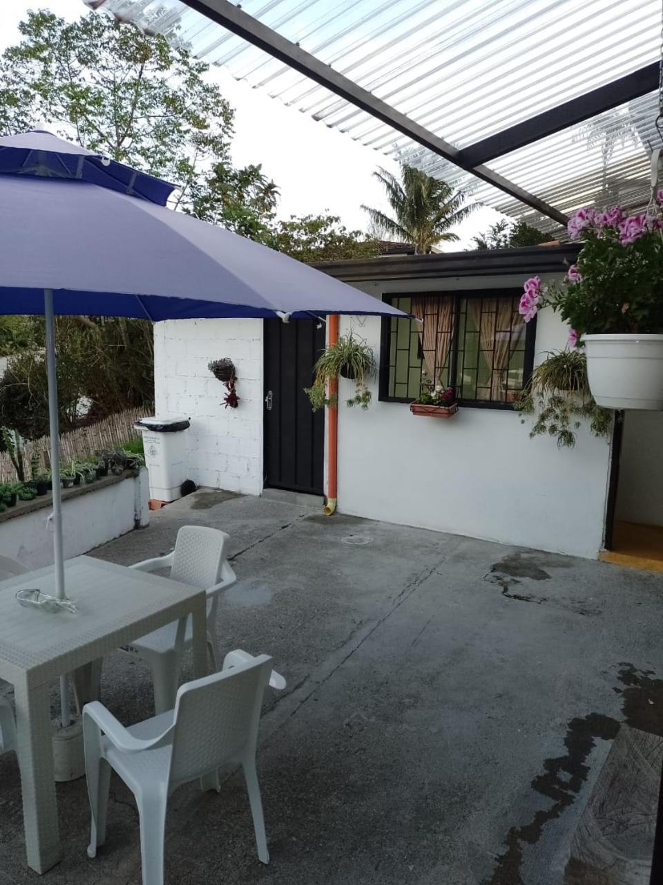 Hostal Villa Del Sol 살렌토 객실 사진